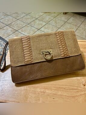 Charming Charlie Burlap & Faux Leather Large Wristlet Clutch Bag Boho